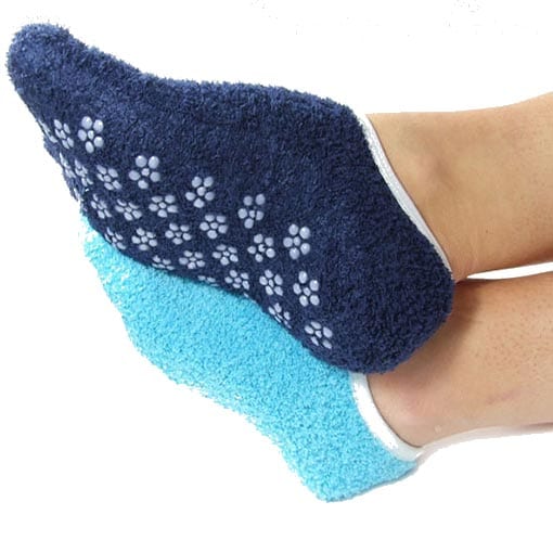 Amazon.com: Men's Winter Thermal Fleece Lining Knit Slipper Socks Soft Warm  Cozy Fuzzy Fluffy Christmas Non Slip Socks (Knit-Black) : Clothing, Shoes &  Jewelry